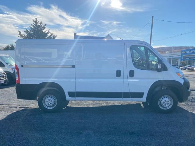 New 2026 RAM ProMaster 2500 w/ Convenience Group image 9
