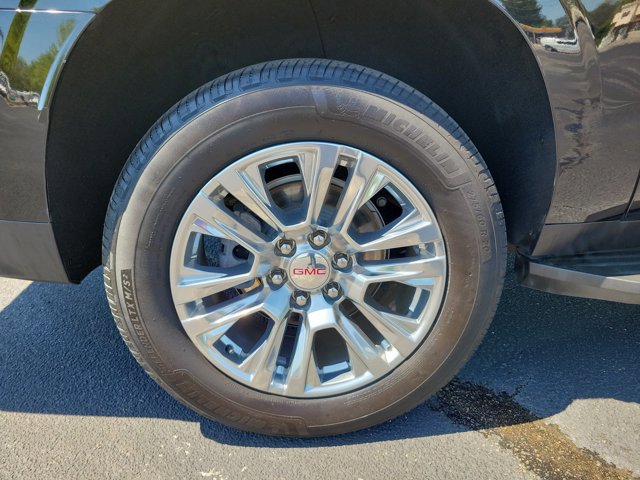 Used 2021 GMC Yukon XL Denali image 9