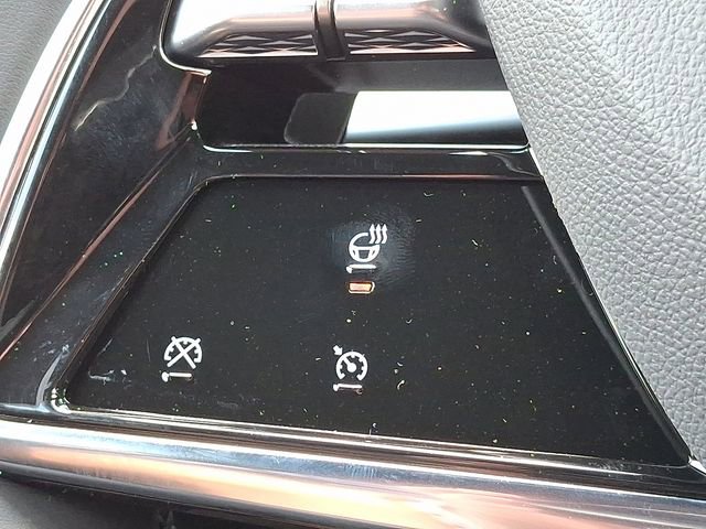 New 2025 Cadillac Lyriq Luxury w/ LPO, Floor Liner Package image 14