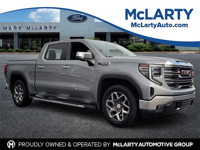 Used 2023 GMC Sierra 1500 SLT w/ SLT Premium Package image 1