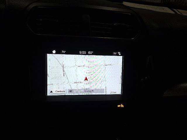 Used 2018 Ford Explorer XLT w/ Equipment Group 202A image 19