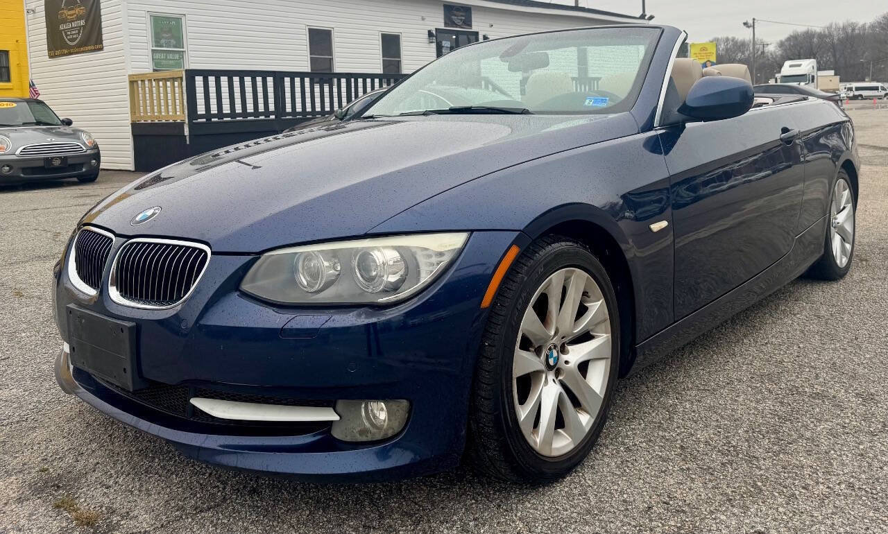 Used 2013 BMW 328i Convertible RWD image 1