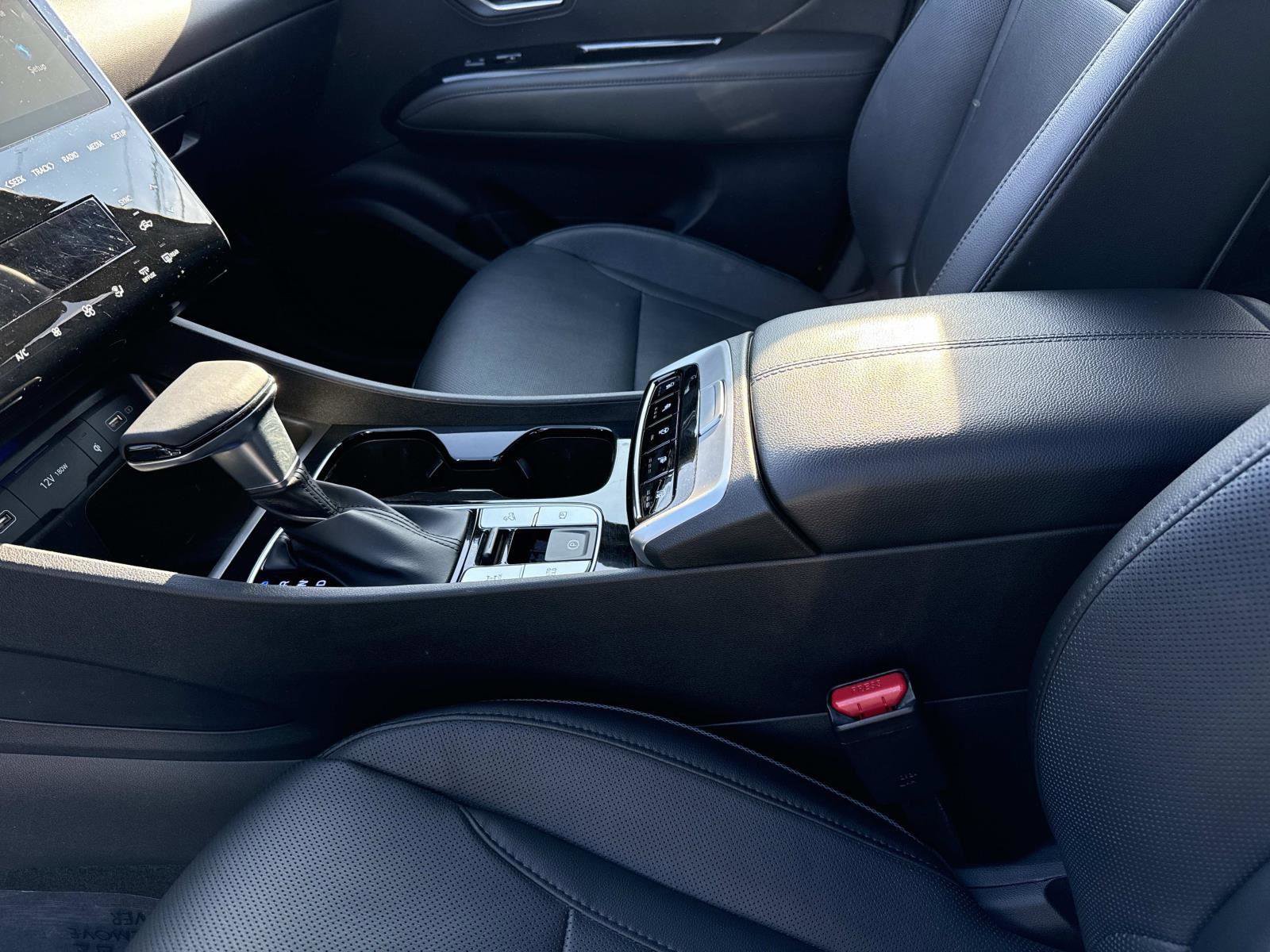 Certified 2023 Hyundai Santa Cruz Limited image 16