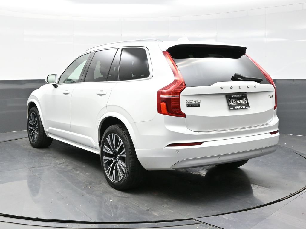 Used 2022 Volvo XC90 T6 Momentum w/ Climate Package image 5