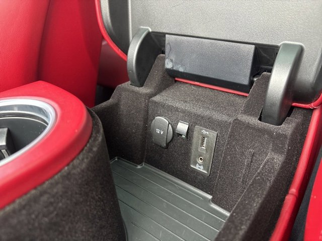 Used 2017 Porsche Panamera Turbo image 19