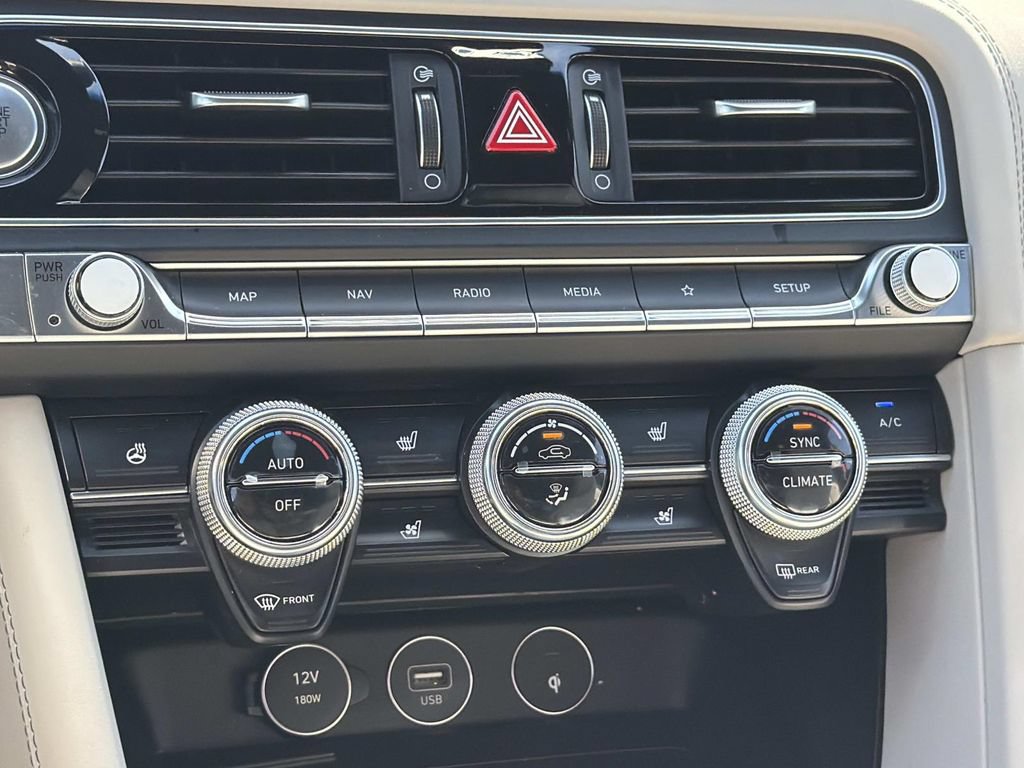 Used 2023 Genesis G70 3.3T w/ Sport Prestige Package RWD image 16