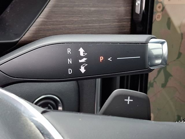 Certified 2025 GMC Acadia Denali image 15