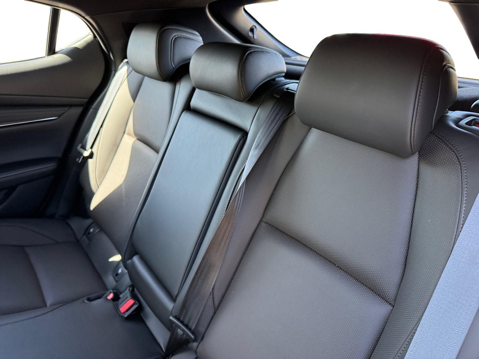 New 2026 MAZDA MAZDA3 2.5 S Hatchback w/ Premium Pkg image 16