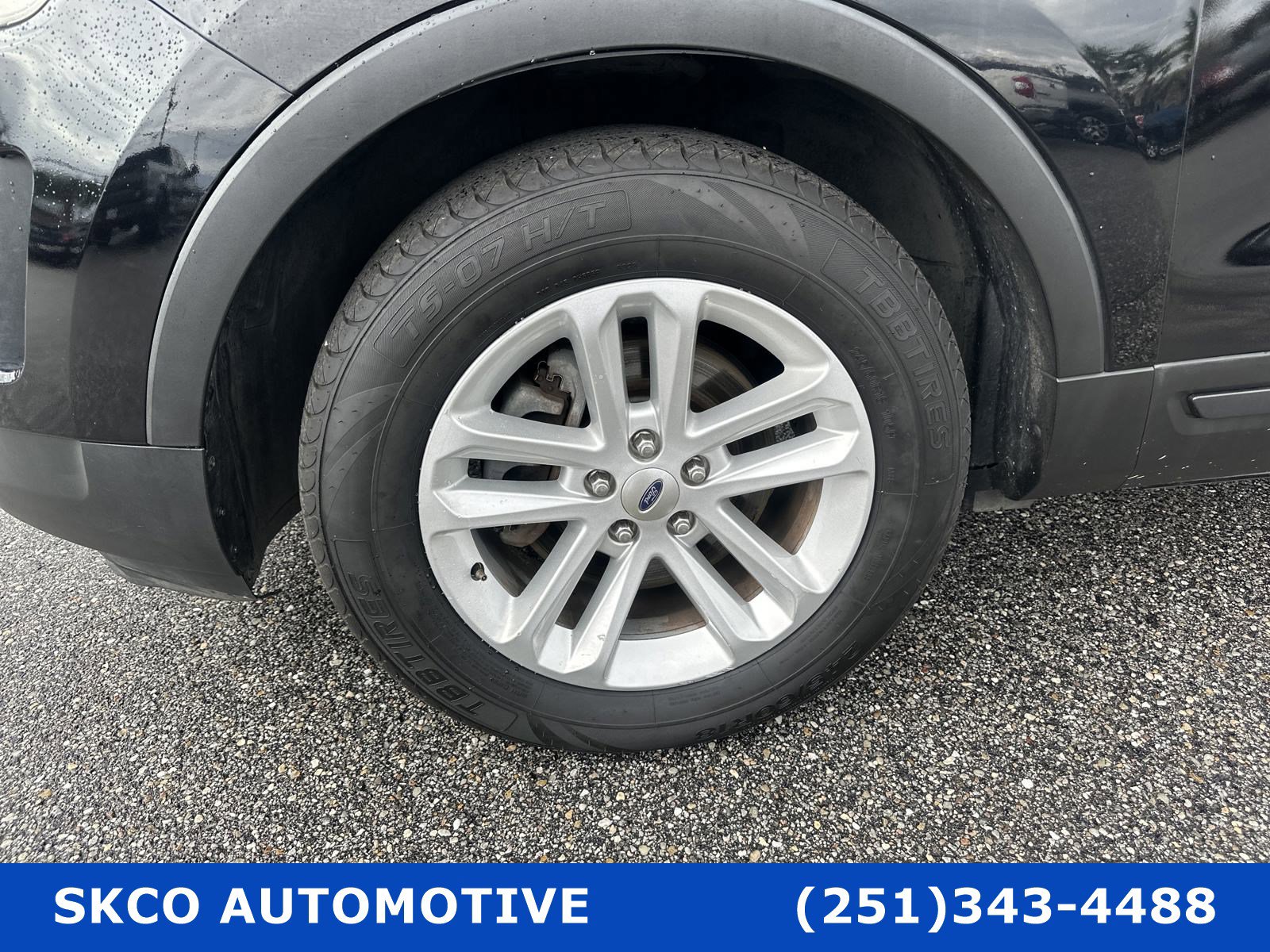 Used 2016 Ford Explorer FWD image 9