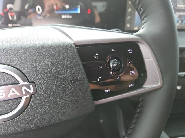 Certified 2025 Nissan Murano SV image 15