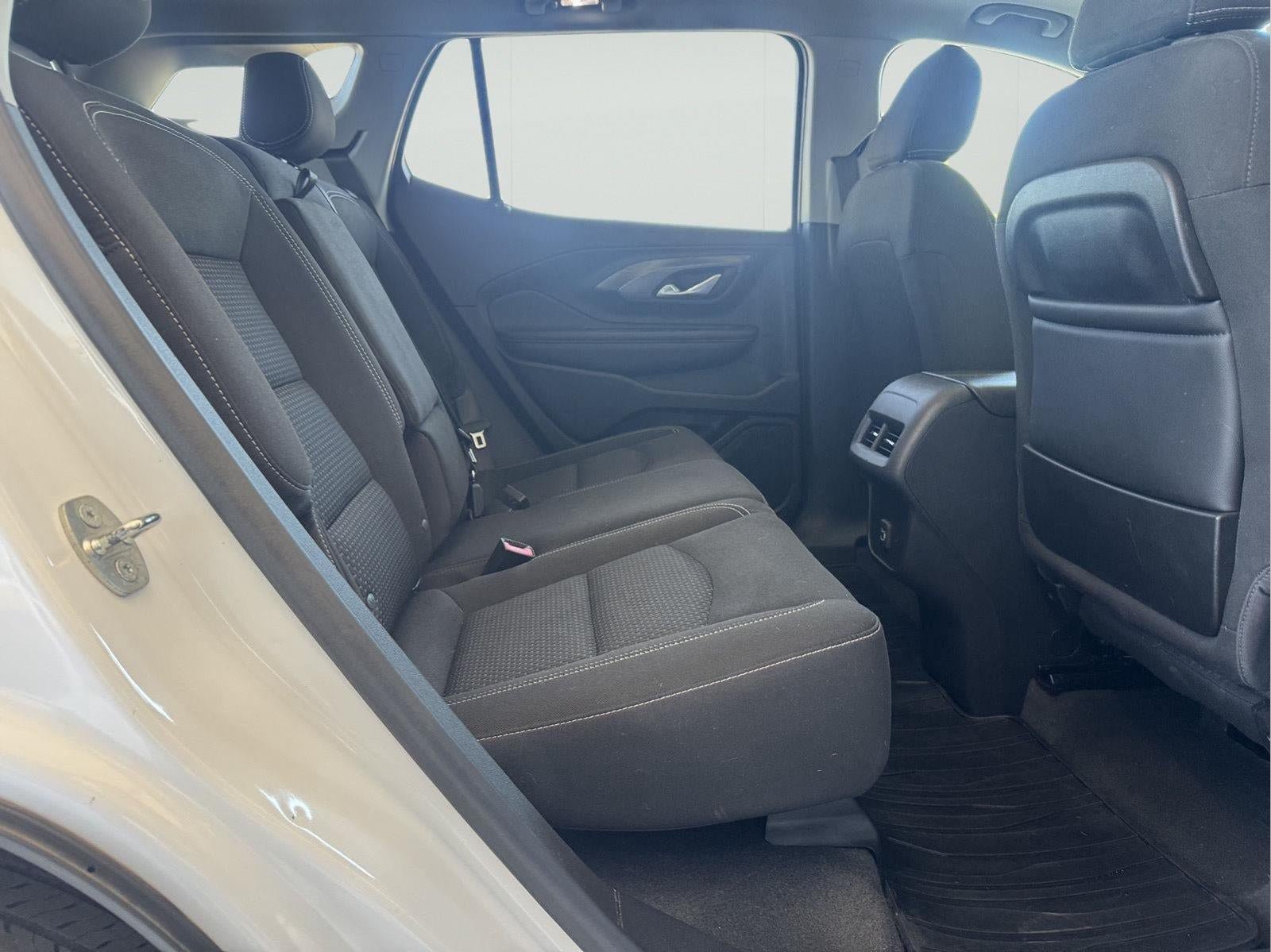 Used 2022 GMC Terrain SLE w/ Driver Convenience Package AWD/4WD image 29