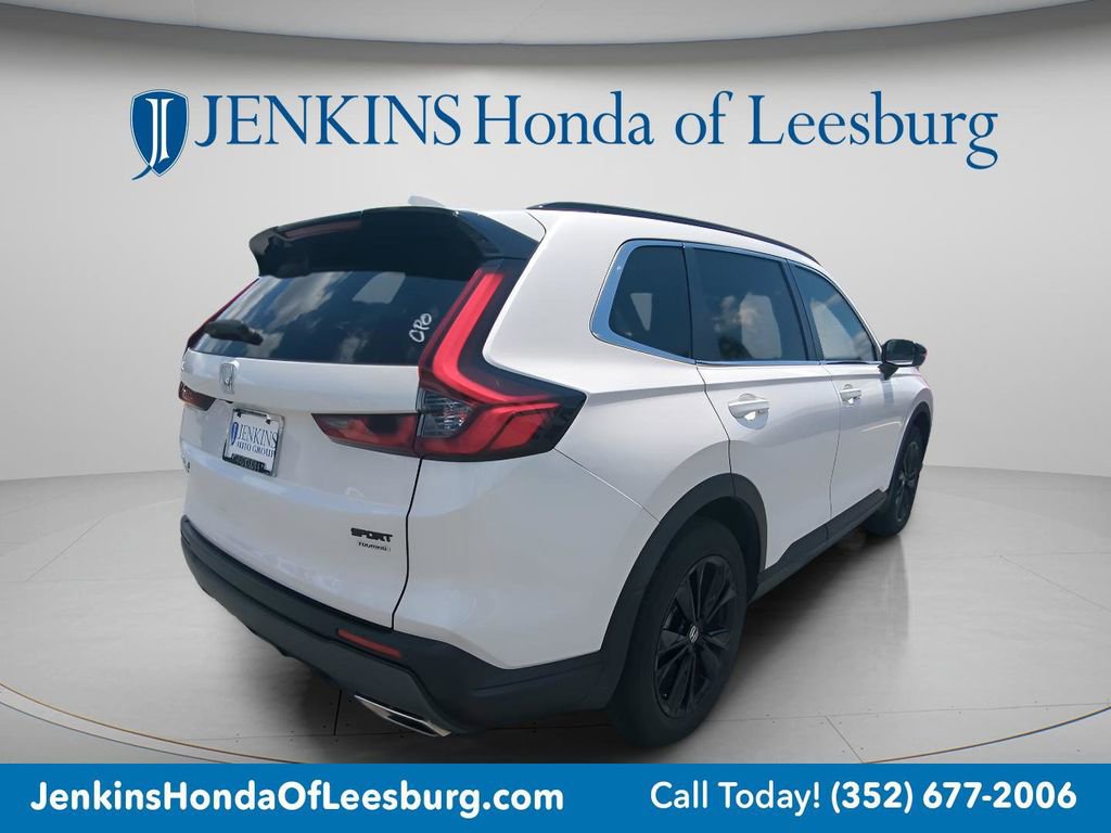 Used 2024 Honda CR-V Sport Touring image 4