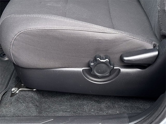 Used 2018 Toyota Tacoma TRD Sport image 21