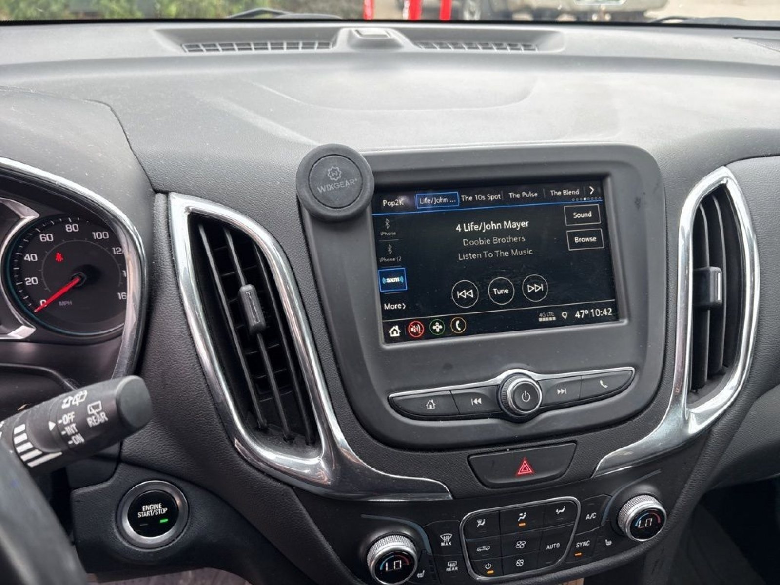 Used 2019 Chevrolet Equinox LT image 16