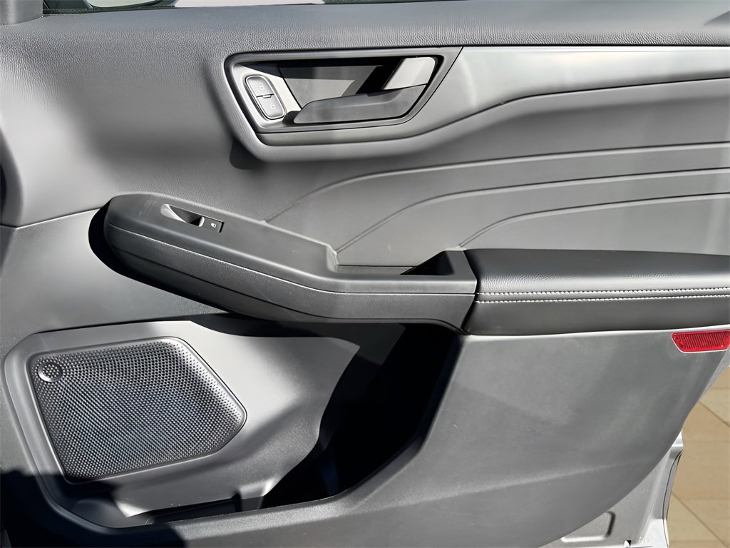 New 2026 Ford Escape Active image 25