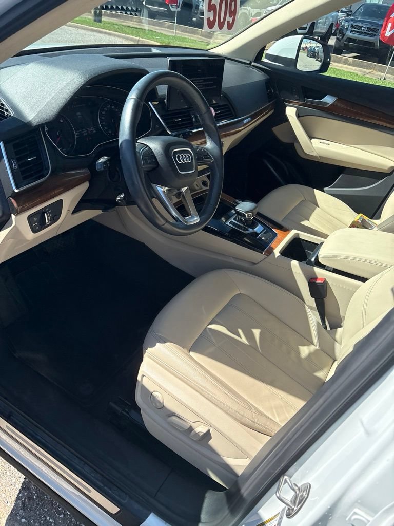 Used 2022 Audi Q5 2.0T Premium AWD/4WD image 11