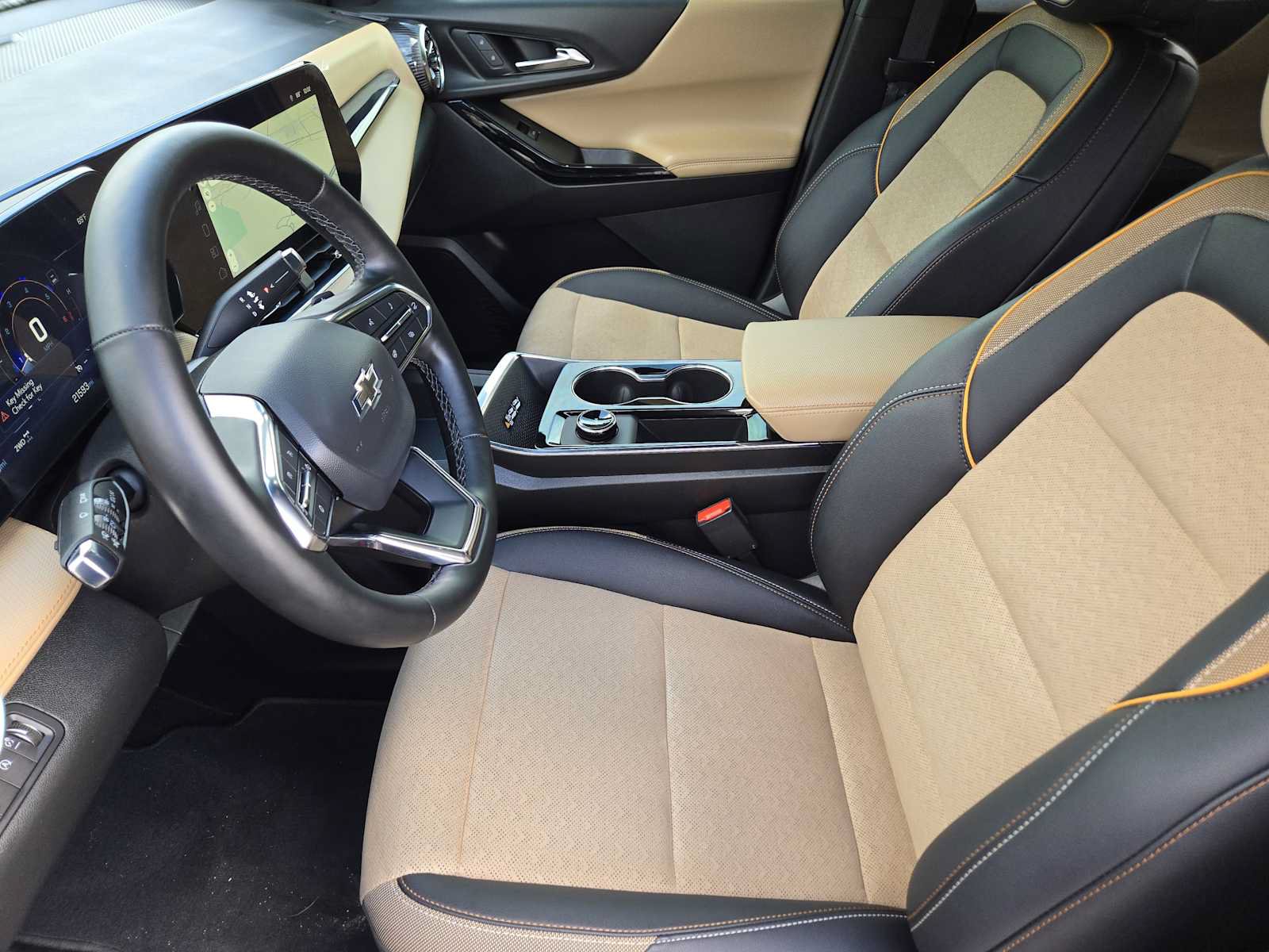 Certified 2025 Chevrolet Equinox ACTIV AWD/4WD image 14
