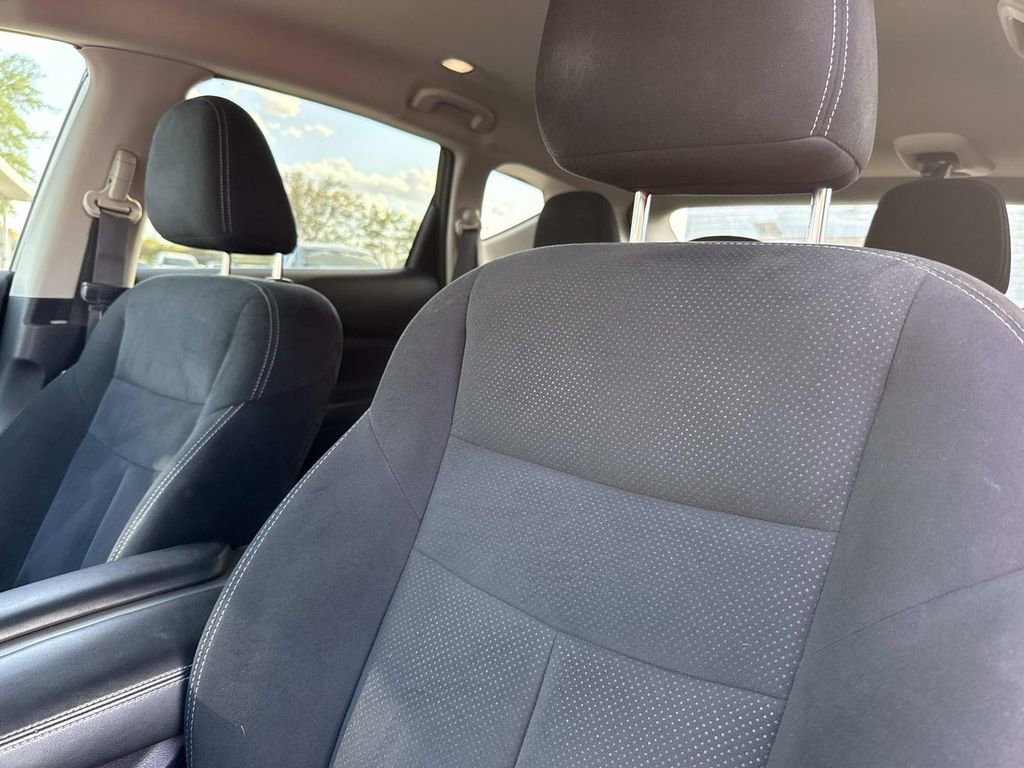 Used 2018 Nissan Murano SV image 23