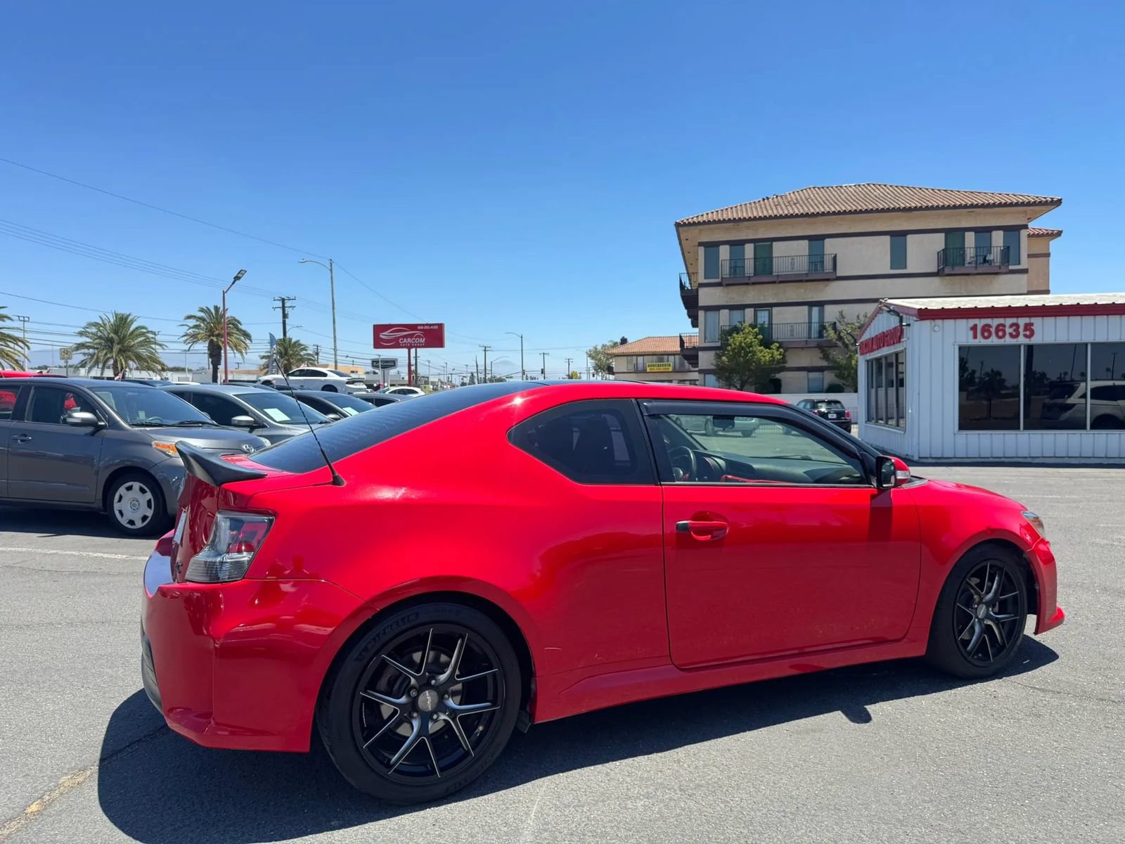 Used 2015 Scion tC FWD image 8