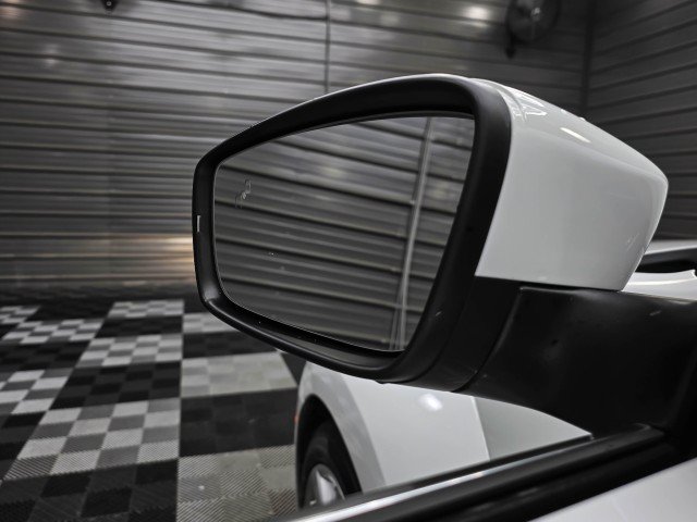 Used 2019 Volkswagen Beetle 2.0T FWD image 33