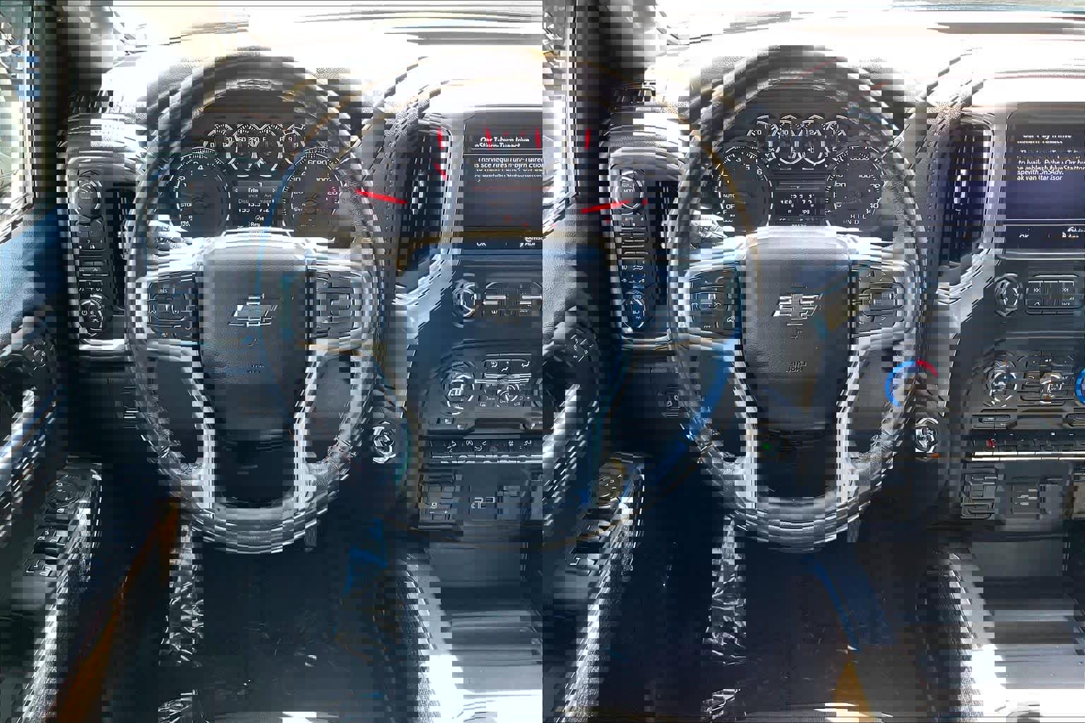 Used 2021 Chevrolet Silverado 1500 LT Trail Boss w/ Convenience Package II image 6