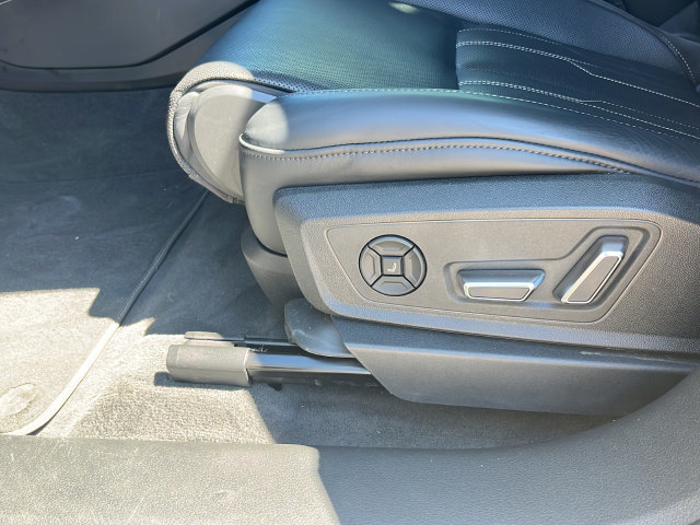 Used 2021 Audi e-tron Prestige AWD/4WD image 17