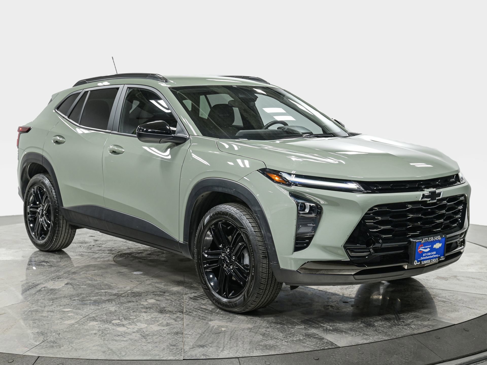 Used 2025 Chevrolet Trax ACTIV w/ Driver Confidence Package image 9