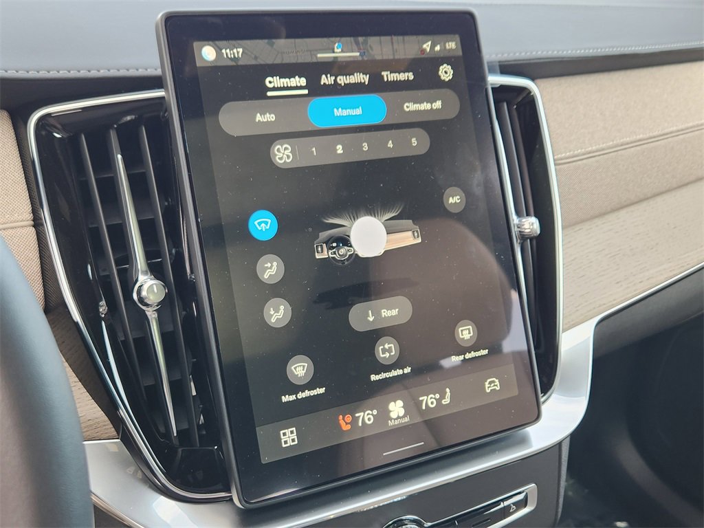 New 2026 Volvo XC90 B6 Ultra w/ Protection Package image 14