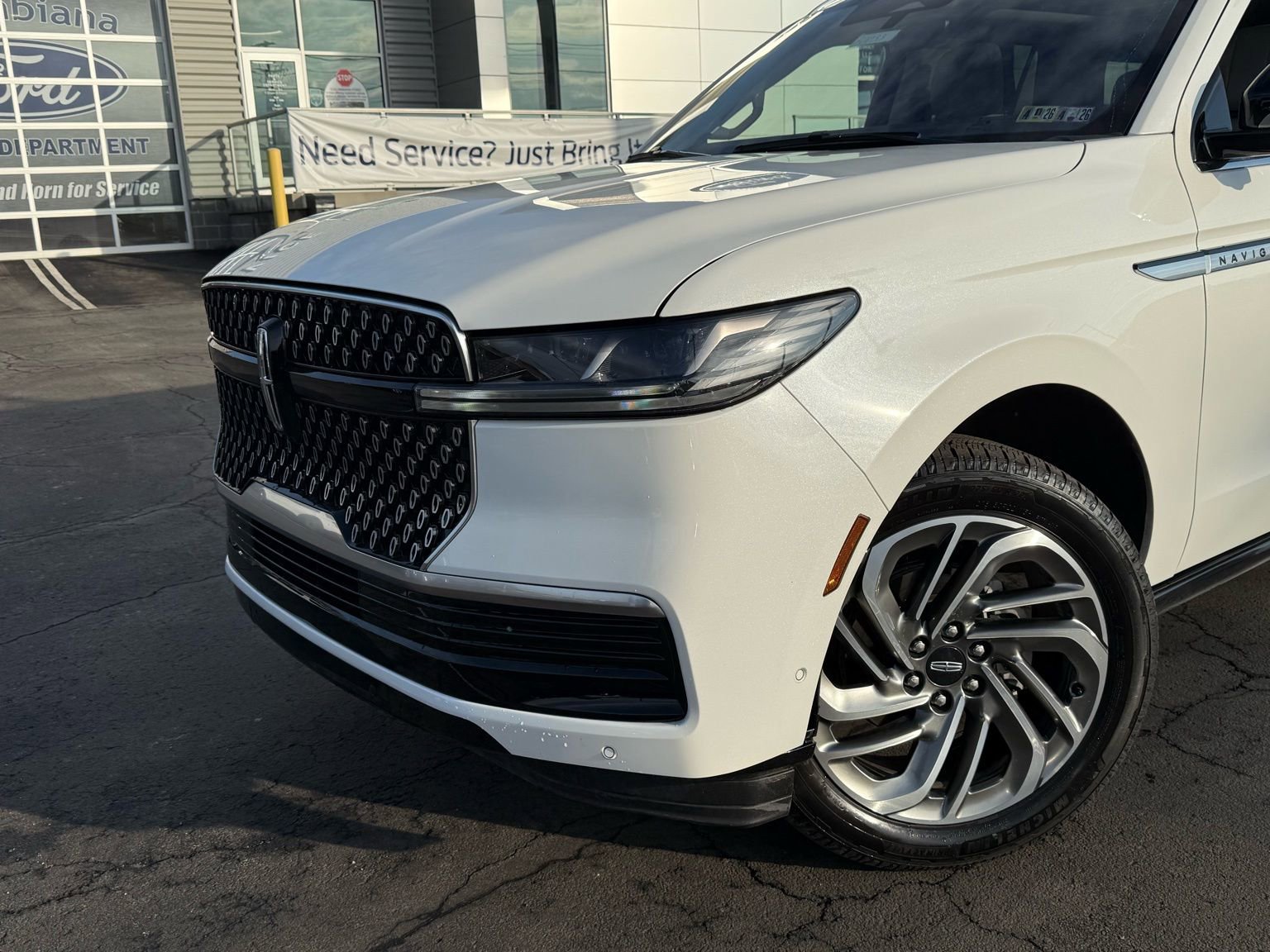 Used 2025 Lincoln Navigator L Reserve image 21