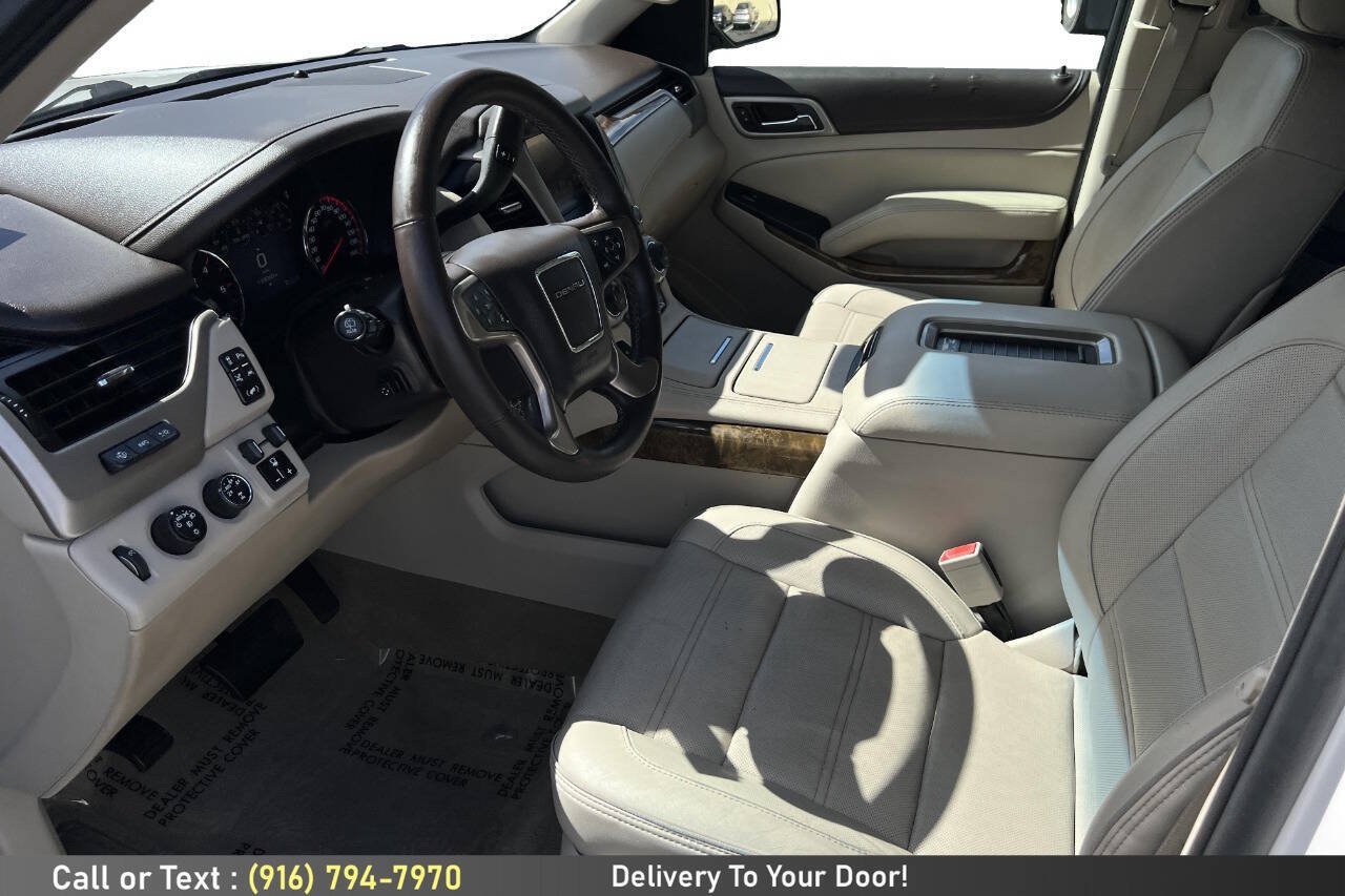 Used 2016 GMC Yukon Denali w/ Open Road Package AWD/4WD image 16