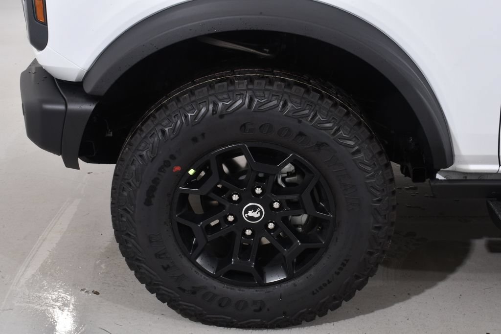 New 2026 Ford Bronco Badlands AWD/4WD image 24