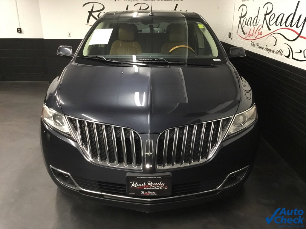 Used 2013 Lincoln MKX AWD image 4