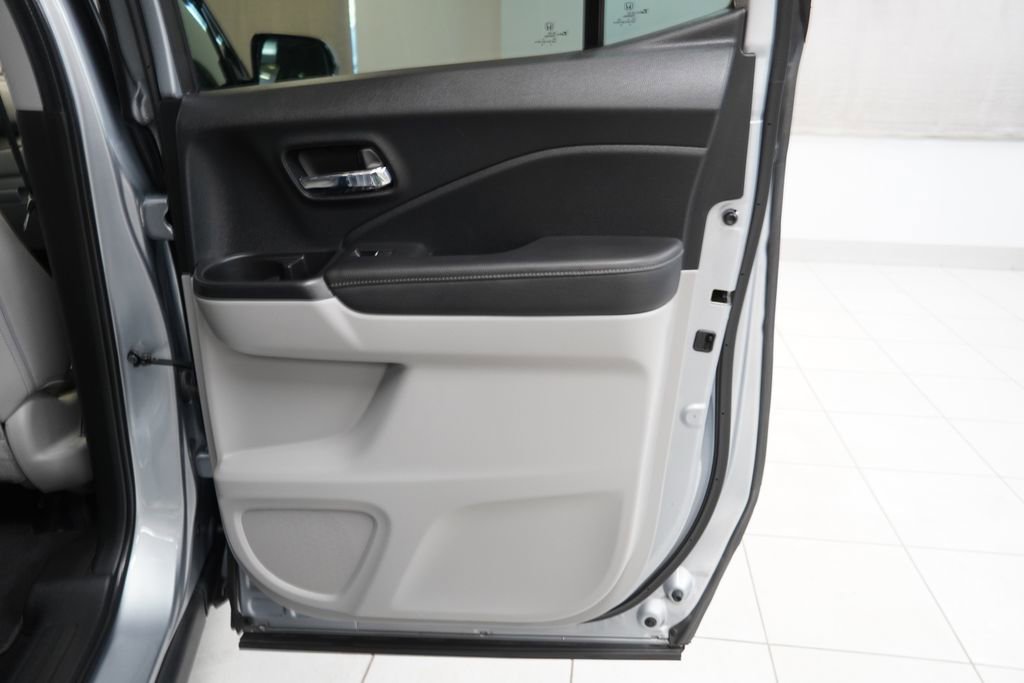 Used 2020 Honda Ridgeline RTL image 30