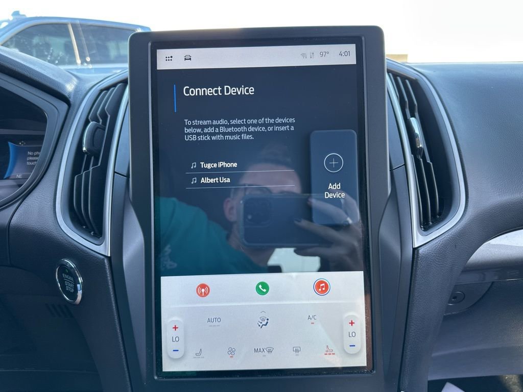 Used 2024 Ford Edge SEL image 35