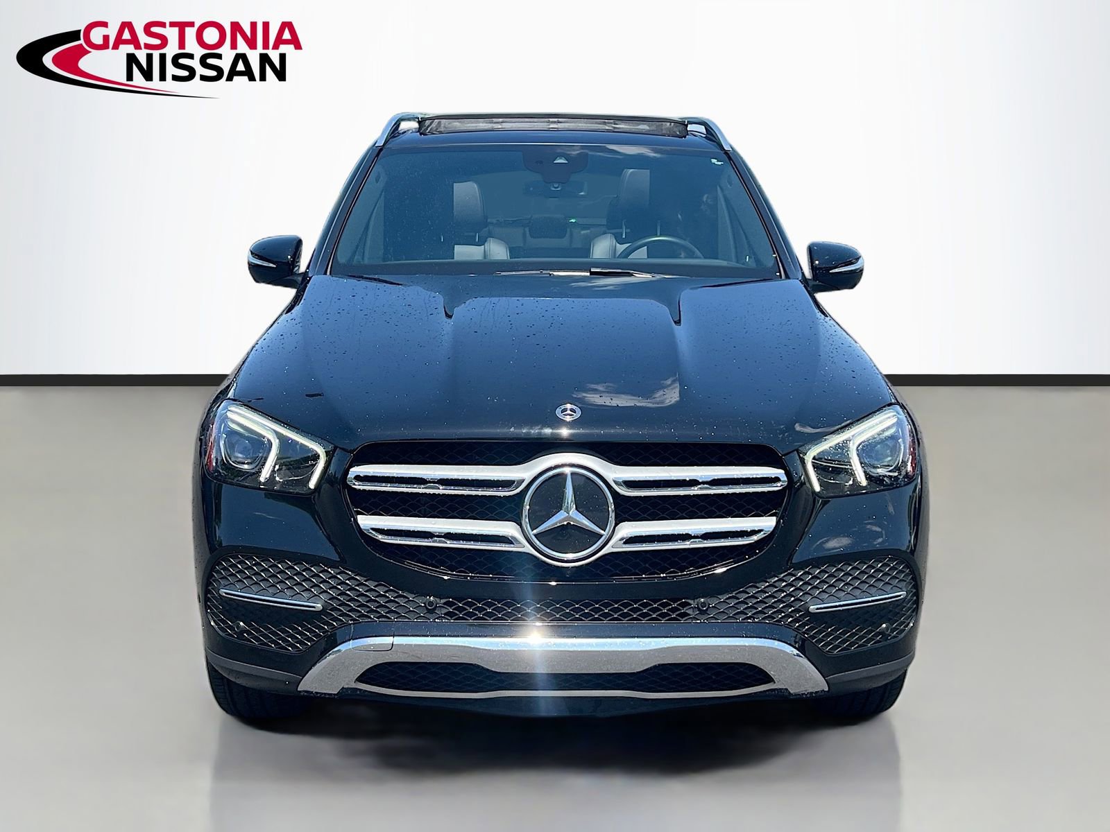 Used 2023 Mercedes-Benz GLE 350 4MATIC image 2