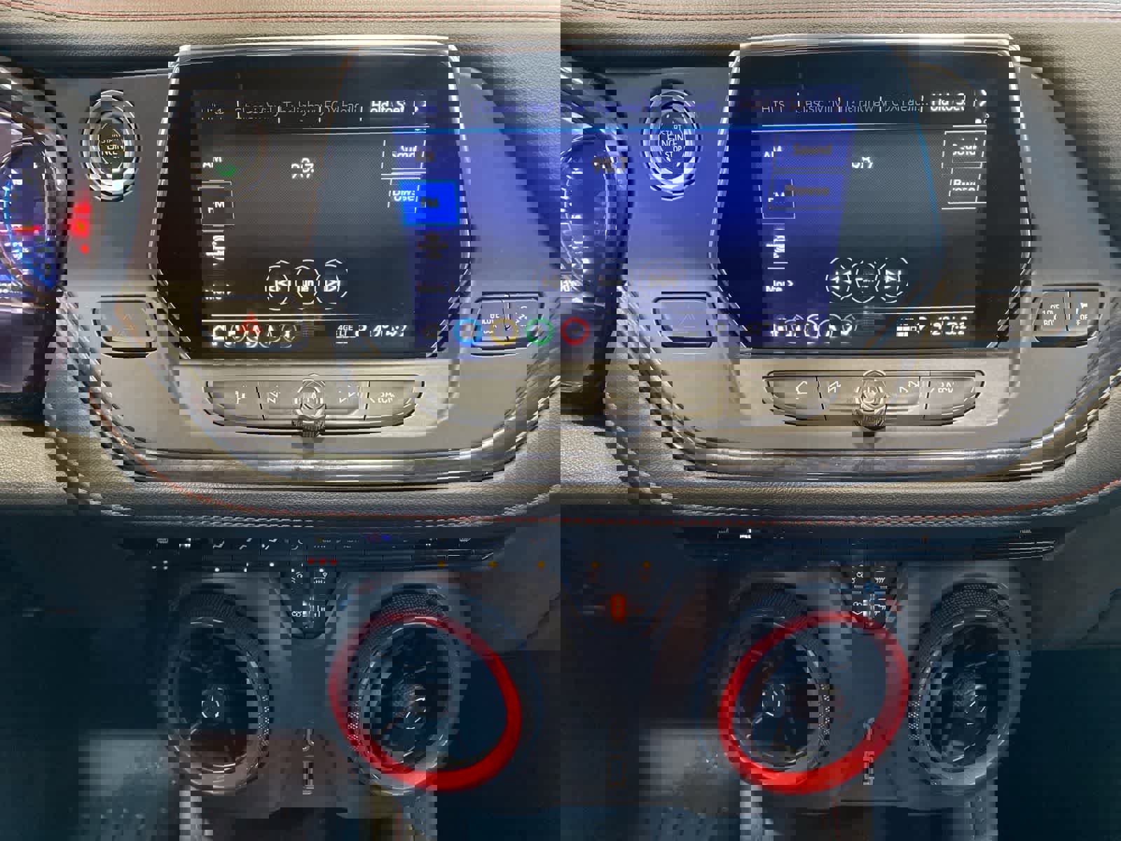 Used 2019 Chevrolet Blazer RS w/ Sun and Wheels Package image 12