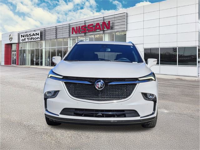 Used 2023 Buick Enclave Essence w/ Sport Touring Edition image 2