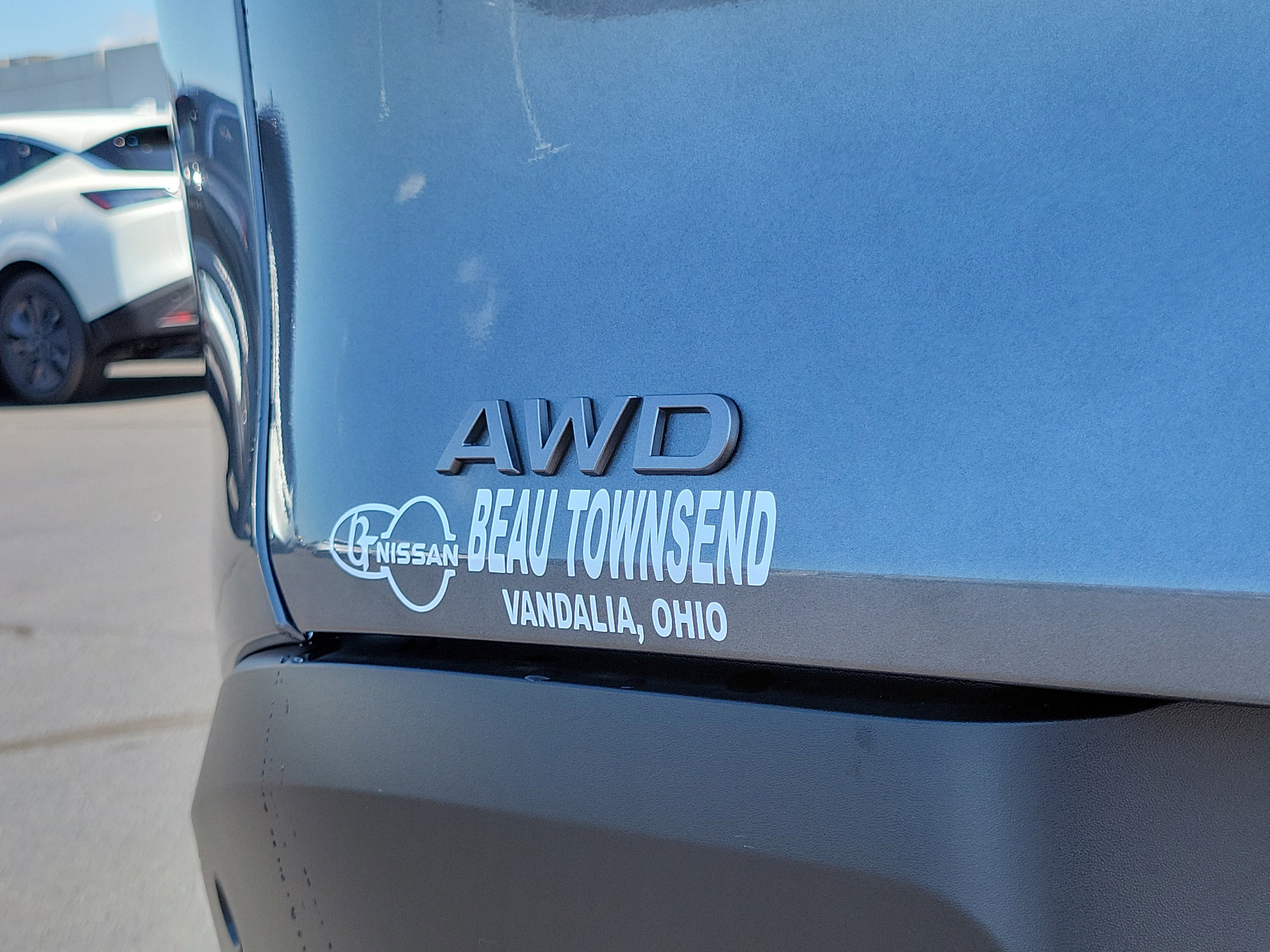 Used 2025 Nissan Murano SV w/ Cargo Package image 6