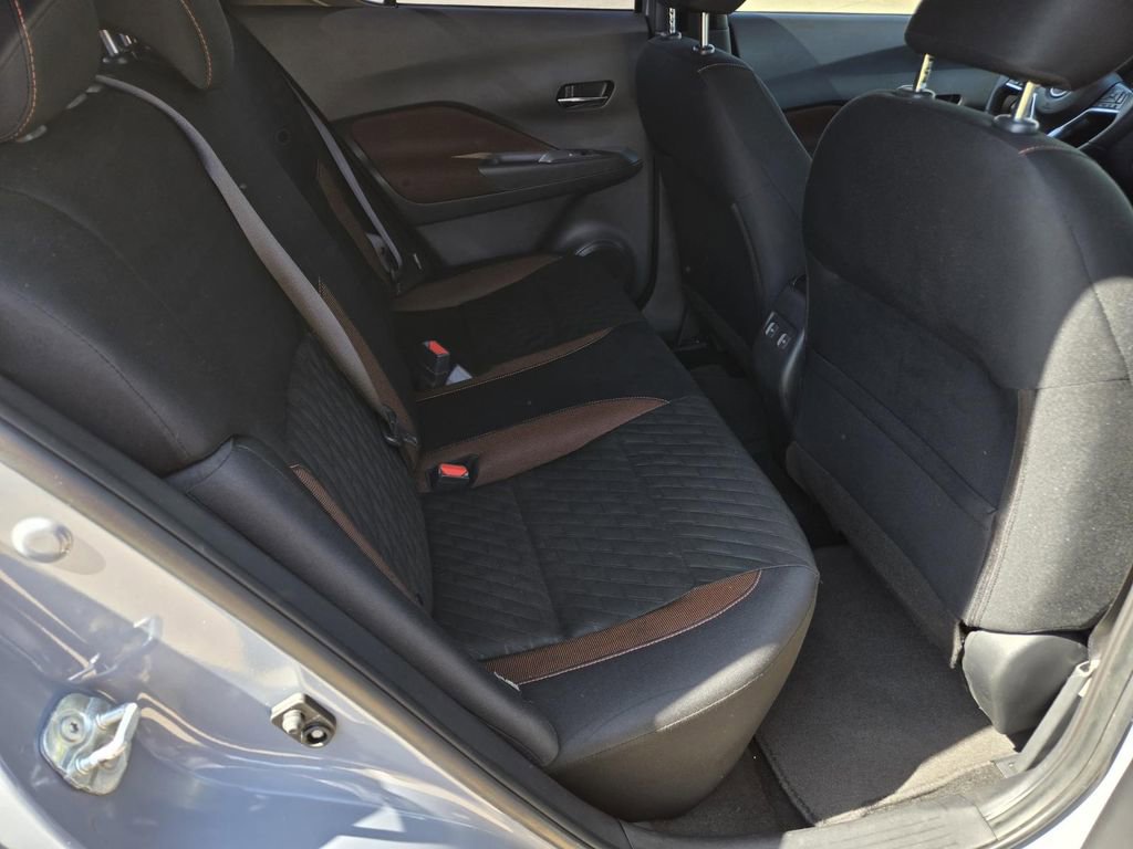 Used 2022 Nissan Kicks SR FWD image 27