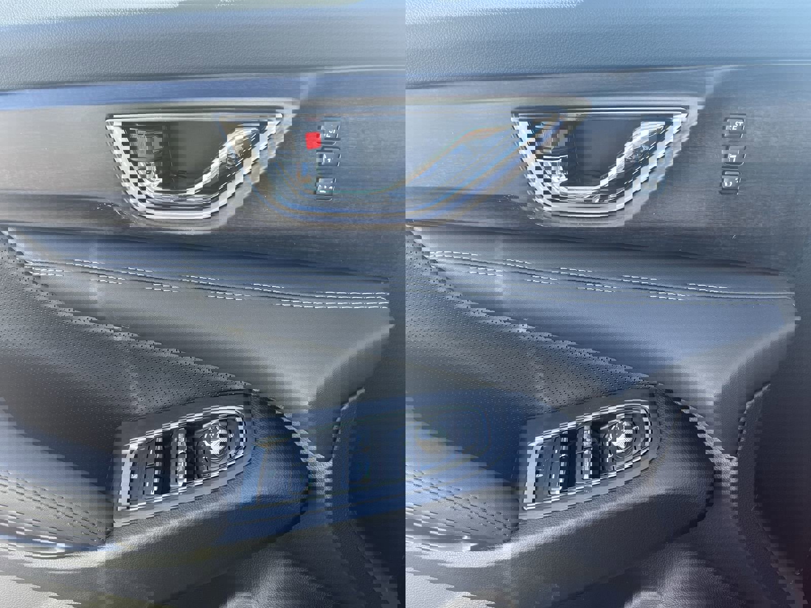 New 2026 Subaru Ascent Touring image 17