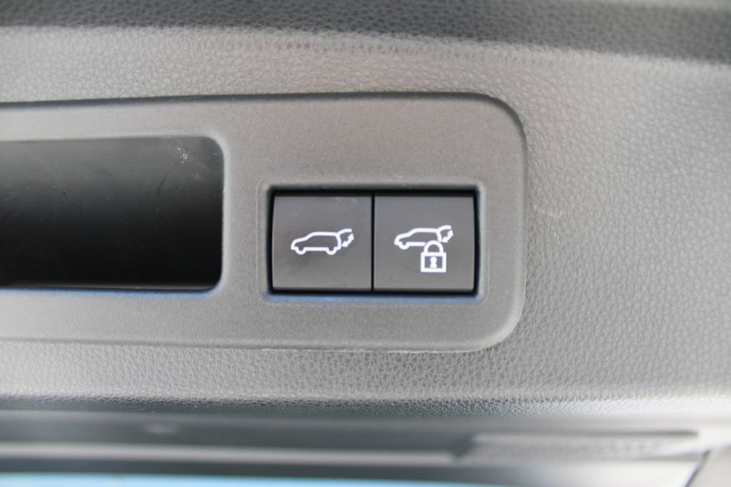 Used 2025 Toyota 4Runner TRD Off-Road Premium w/ Tow Technology Package AWD/4WD image 37