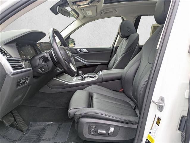 Used 2021 BMW X7 xDrive40i w/ Premium Package image 17