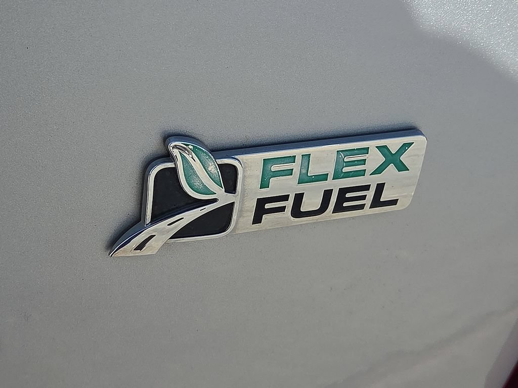 Used 2013 Ford Expedition Limited RWD image 16