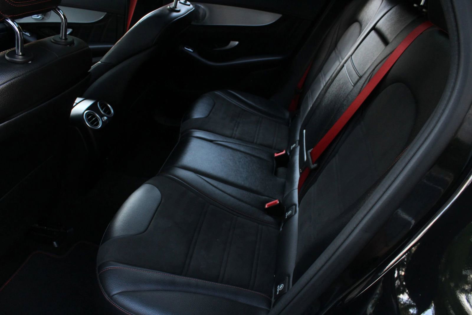 Used 2019 Mercedes-Benz GLC 43 AMG 4MATIC image 22
