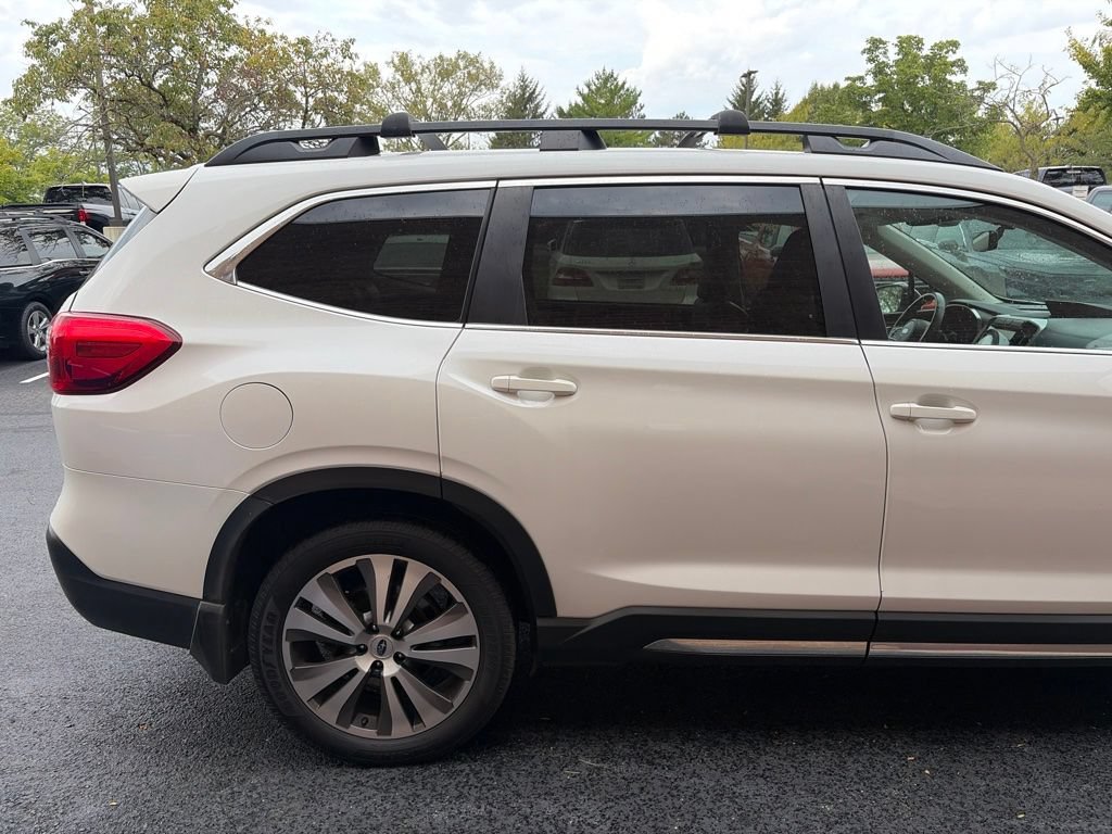 Used 2022 Subaru Ascent Limited w/ Technology Package AWD/4WD image 6