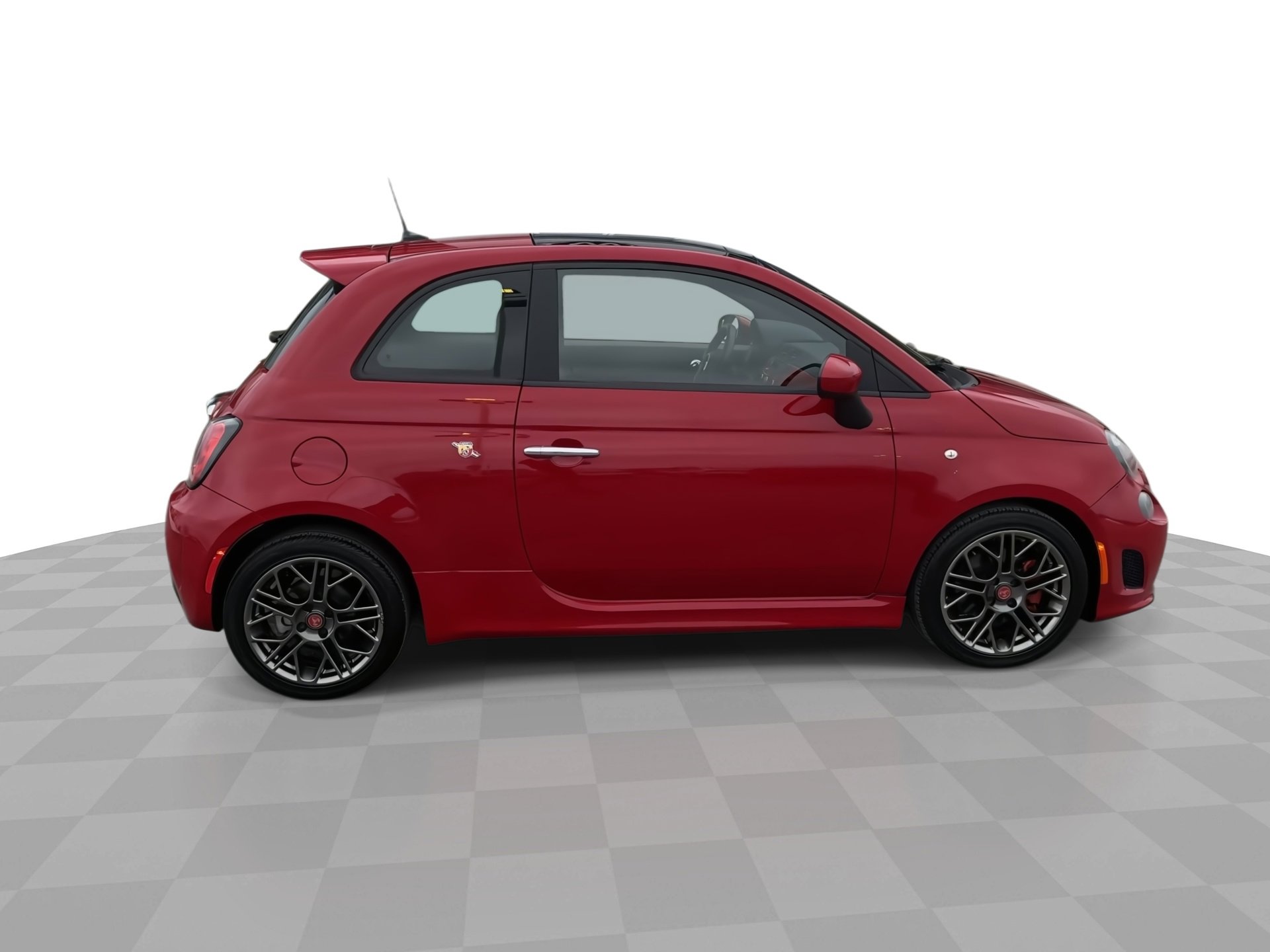 Used 2015 FIAT 500 Abarth w/ Comfort/Convenience Group image 9