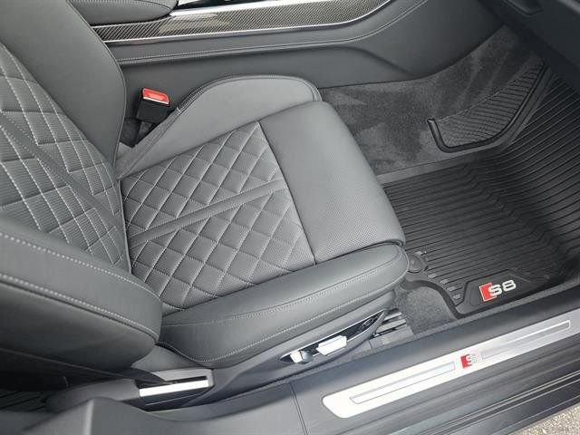 New 2025 Audi S8 image 28