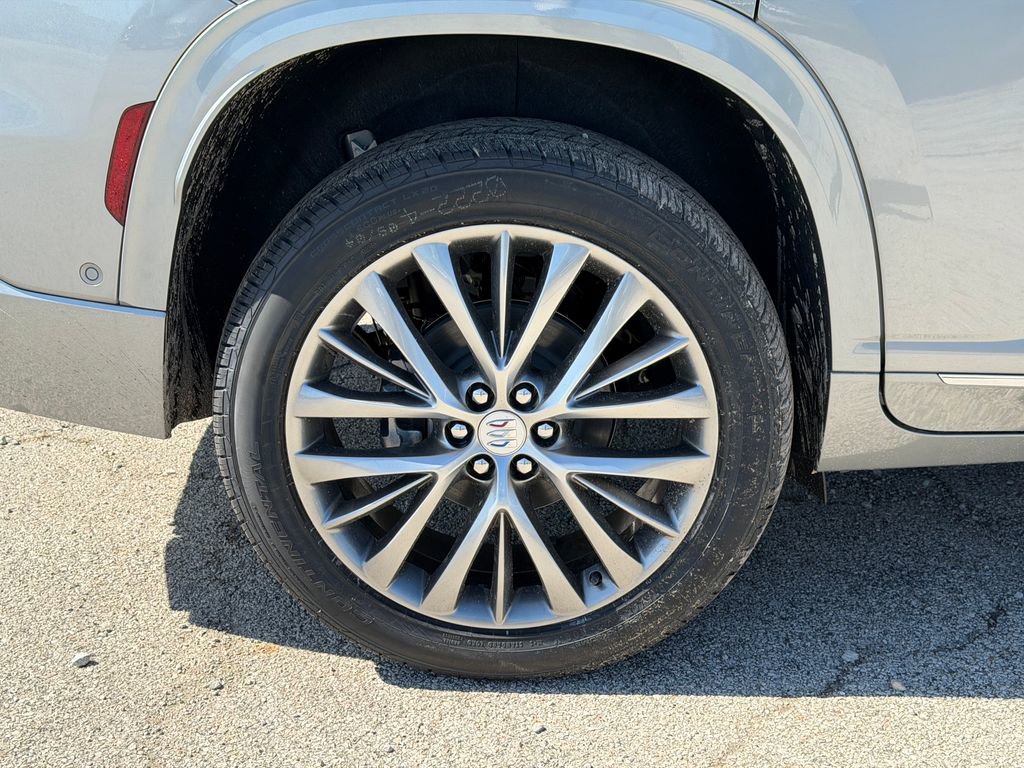 New 2026 Buick Enclave Avenir AWD/4WD image 13