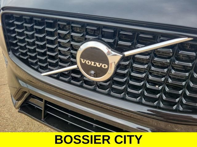 Used 2023 Volvo XC60 B5 Ultimate w/ Protection Package Premier FWD image 32