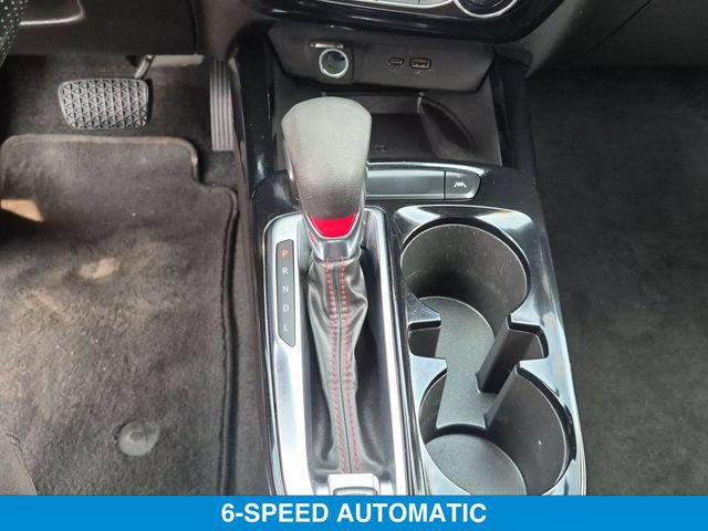 Used 2024 Chevrolet Trax RS w/ Sunroof Package FWD image 26